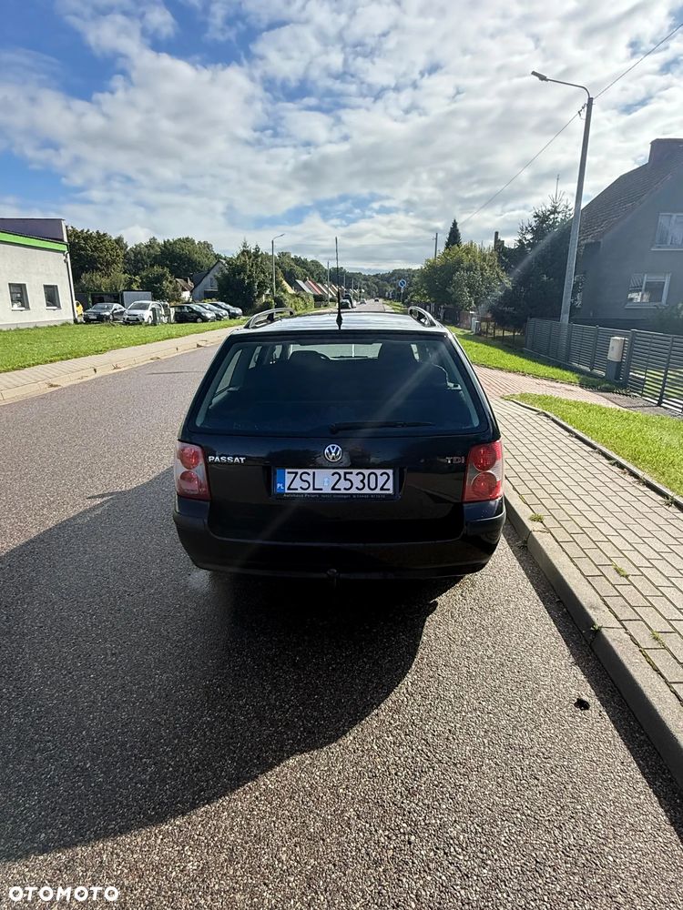 Volkswagen Passat 1.9 TDI Basis - 6