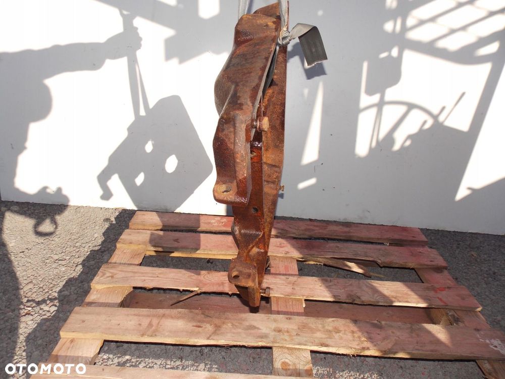 wanna miska wspornik ośi zetor 4918 - 3