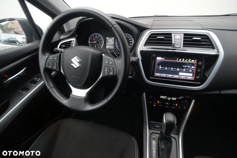 Suzuki SX4 S-Cross 1.4 T Elegance Sun 4WD - 7