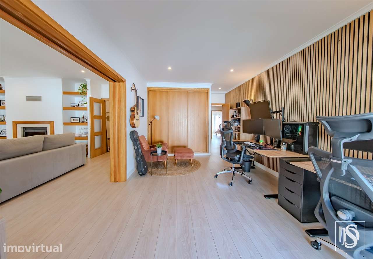 Apartamento T4 - Condomínio Lírio do Campo - Riachos, Torres Novas - Grande imagem: 4/29