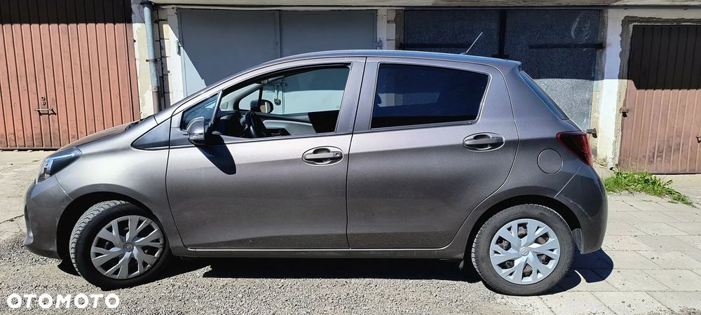 Toyota Yaris - 14