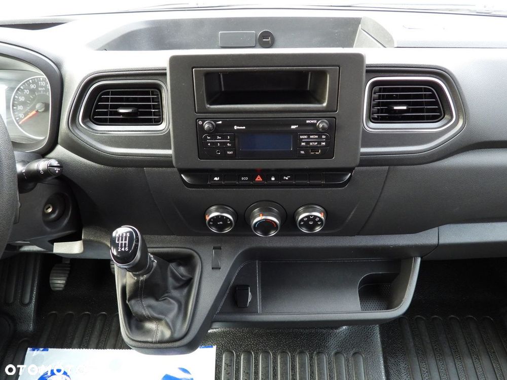 Opel MOVANO FURGON BRYGADÓWKA 7 MIEJSC LEDY  135KM - 29