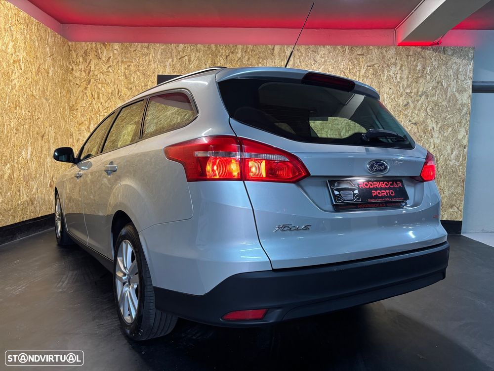 Ford Focus SW 1.5 TDCi Titanium - 17