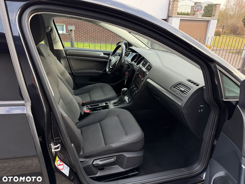 Volkswagen Golf 1.5 TSI BlueMotion ACT DSG Highline - 14