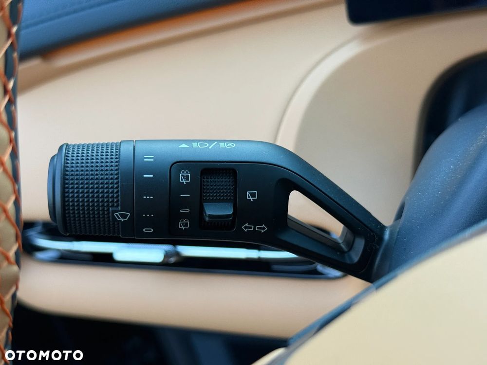 Geely Starray EM-i 1.5 PHEV Max - 14