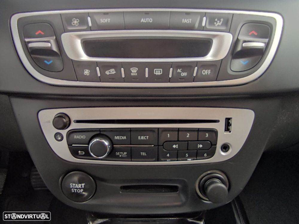 Renault Mégane - 16