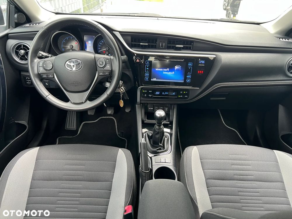 Toyota Auris 1.2 Turbo Edition S+ - 24