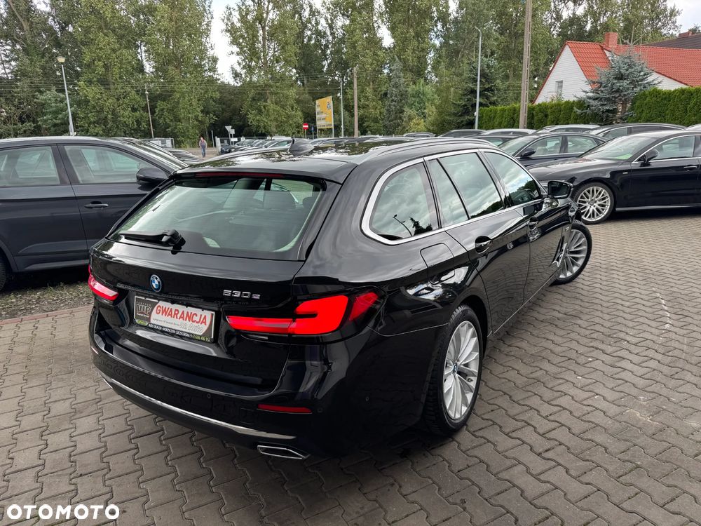 BMW Seria 5 530e Luxury Line - 4
