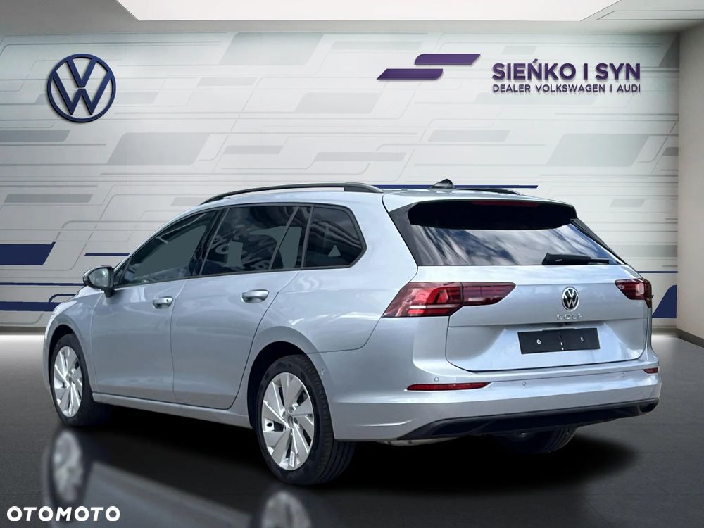 Volkswagen Golf VIII 2.0 TDI Life DSG - 3