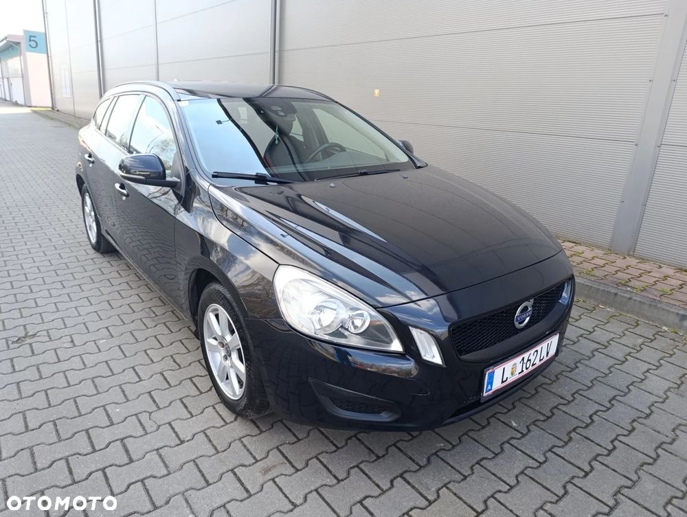 Volvo V60 D2 Edition Pro - 2