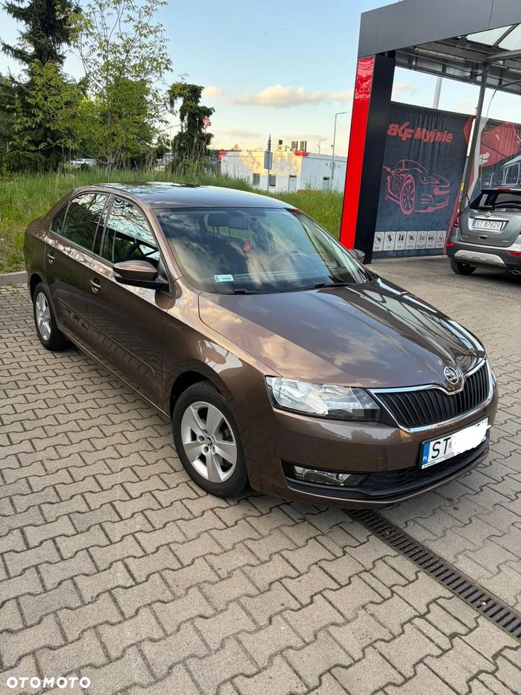 Skoda RAPID 1.0 TSI Ambition - 2