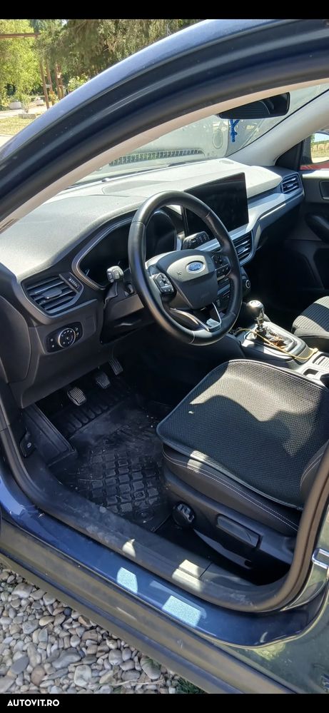FORD Focus 2022 — imagine 4