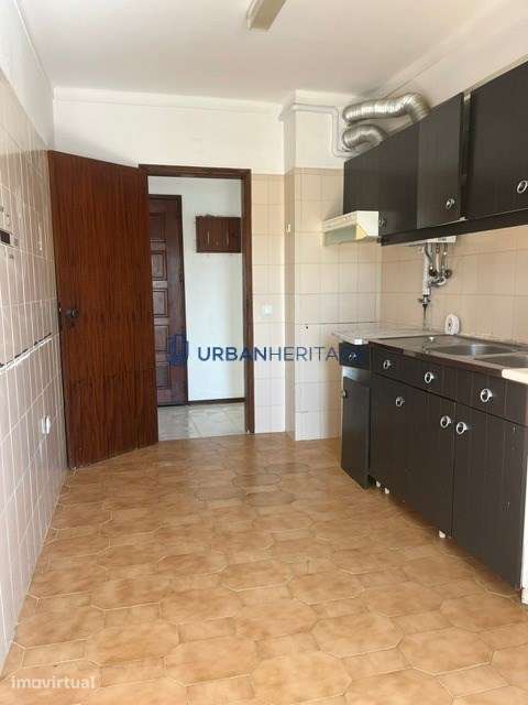 Apartamento T2 Venda em Faro (Sé e São Pedro),Faro - Grande imagem: 5/16