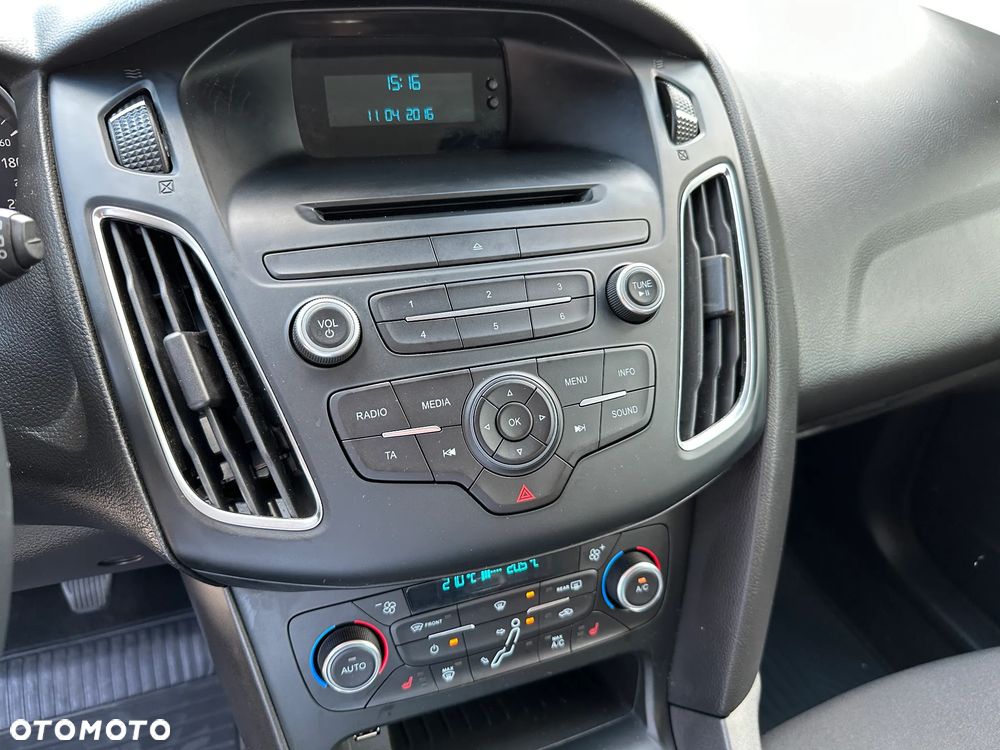 Ford Focus - 13