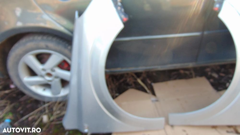 Aripa stanga/dreapta Opel Astra H an 2007 - 4