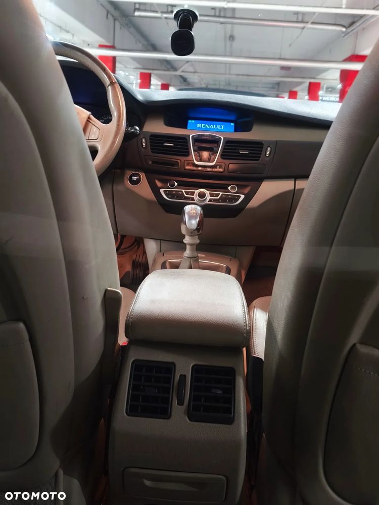 Renault Laguna 2.0 dCi Privilege - 20
