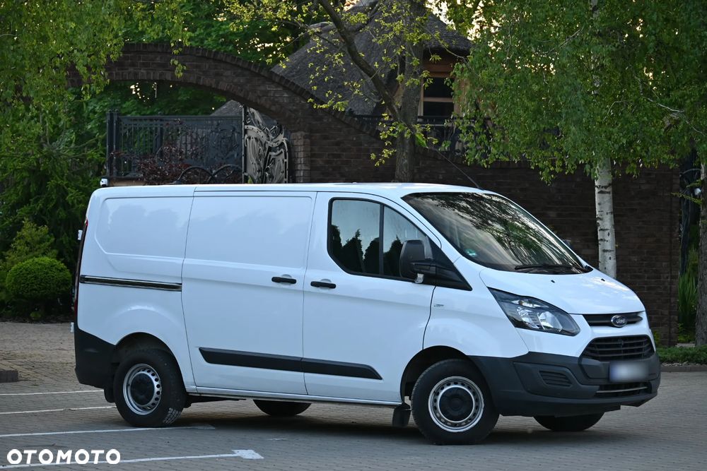 Ford TRANSIT CUSTOM - 7