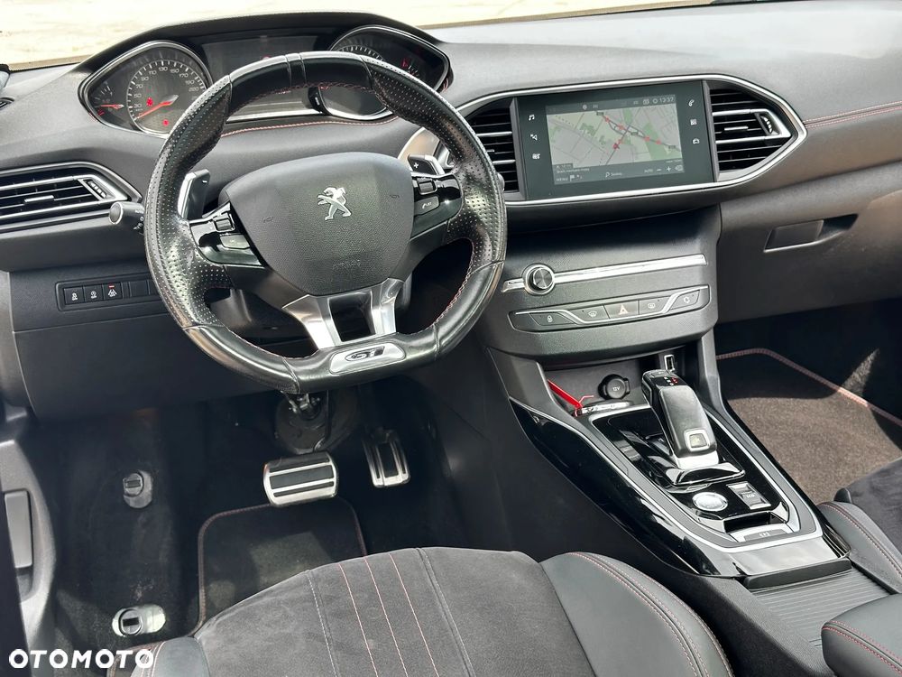 Peugeot 308 PureTech 225 EAT8 Stop & Start GT - 23