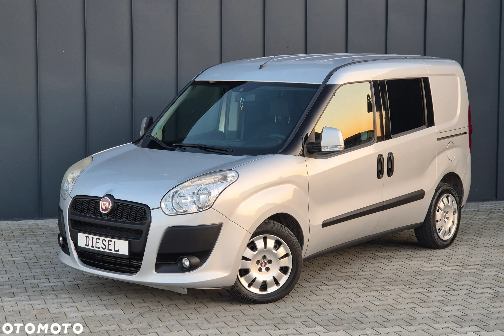 Fiat Doblo 2.0 Multijet 16V Emotion - 13