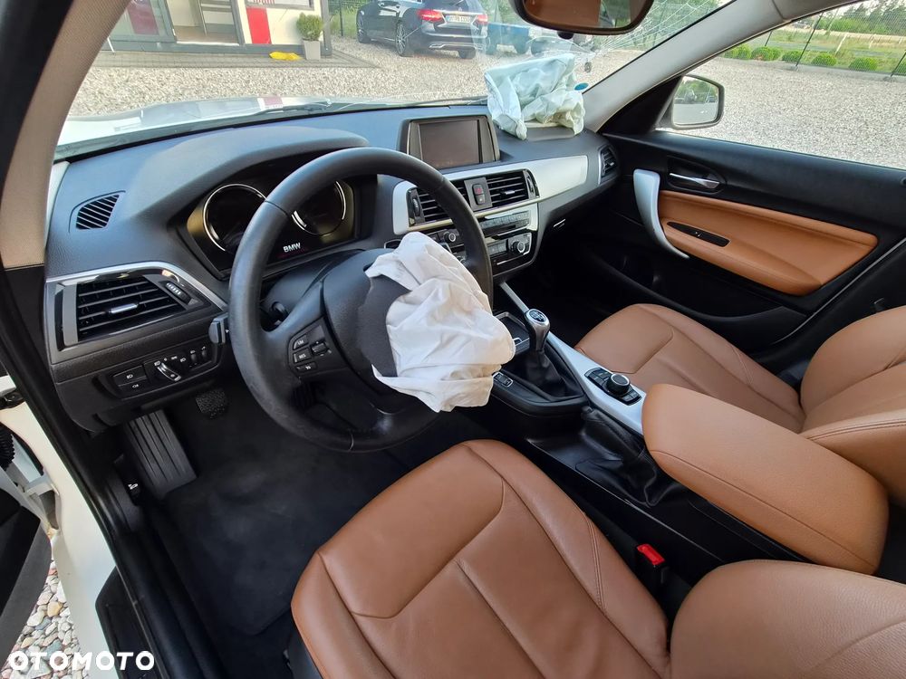 BMW Seria 1 120d Edition Metropolitan - 11