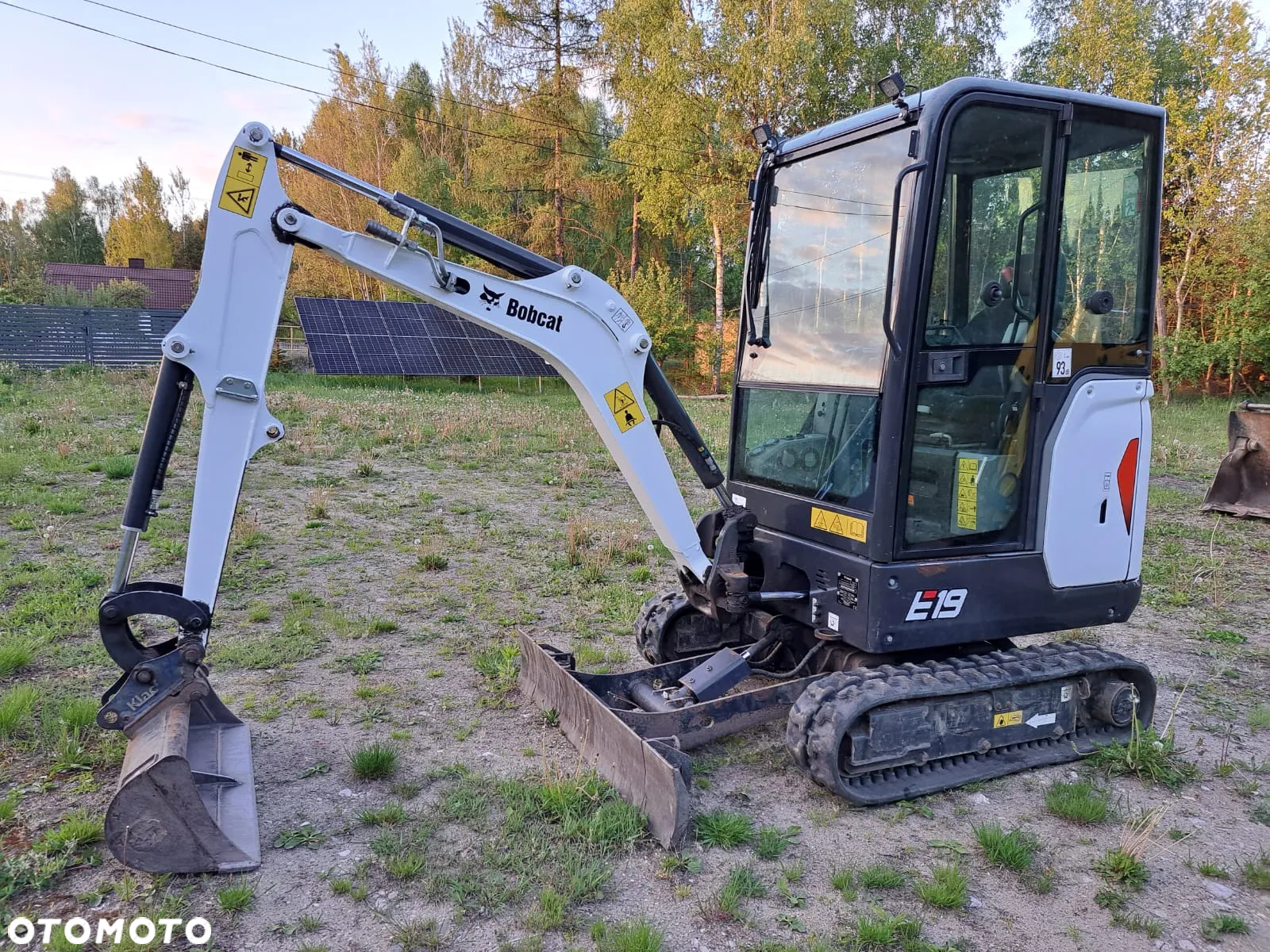 Bobcat E19 - 11