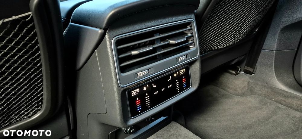 Audi Q8 50 TDI mHEV Quattro Black Edition Tiptronic - 16