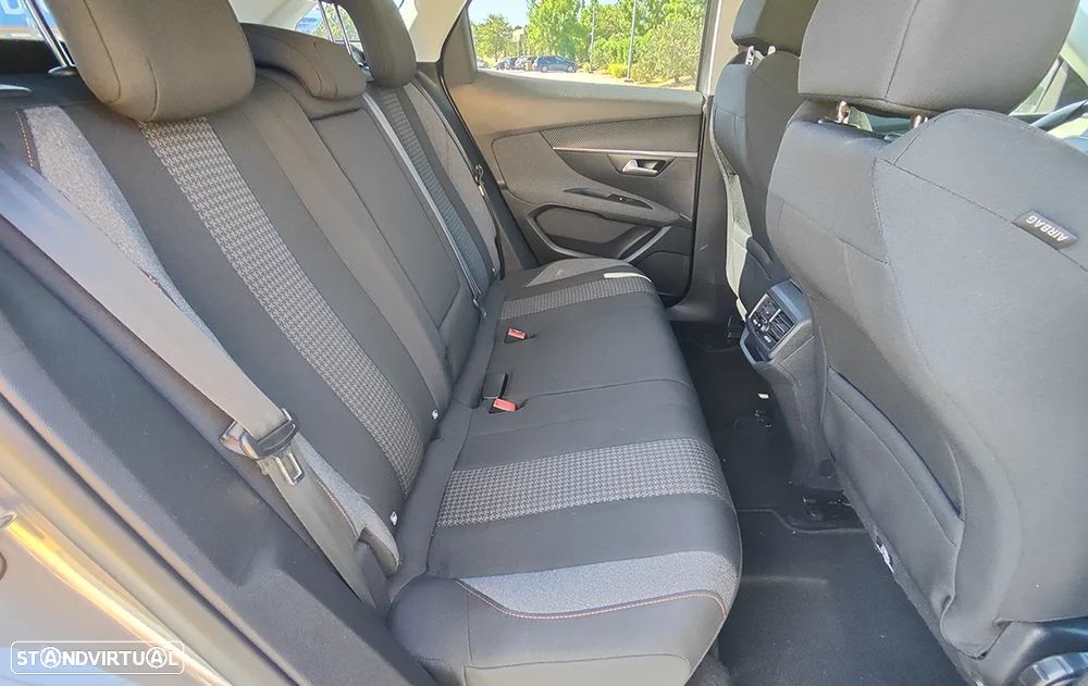 Peugeot 3008 1.5 BlueHDi Active - 10