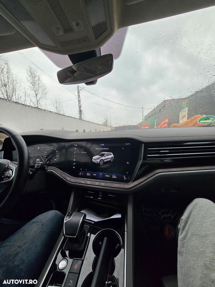 Volkswagen Touareg 3.0 V6 TDI 4Motion DPF Automatik Atmosphere - 2