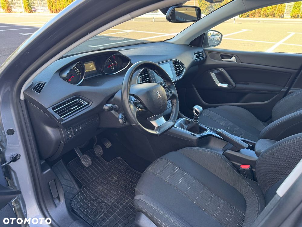 Peugeot 308 1.6 BlueHDi Business Line S&S - 10