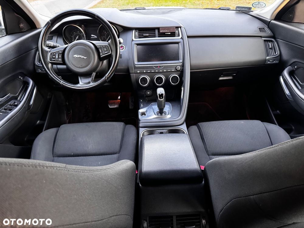 Jaguar E-Pace 2.0 i4D AWD - 6