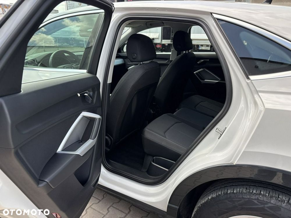 Audi Q3 Sportback 35 TFSI mHEV S tronic - 13