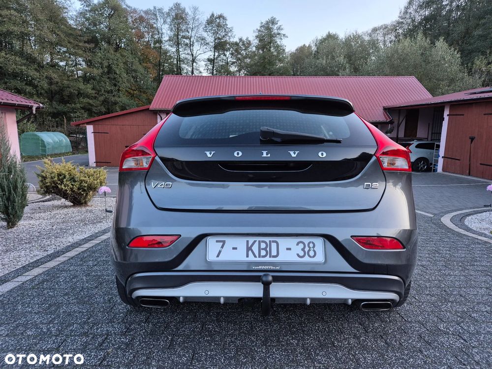 Volvo V40 D2 Momentum - 4