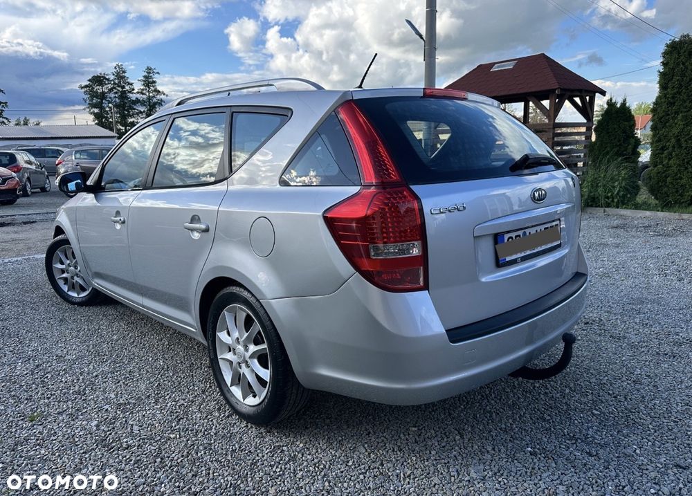 Kia Ceed 1.6 Comfort - 3