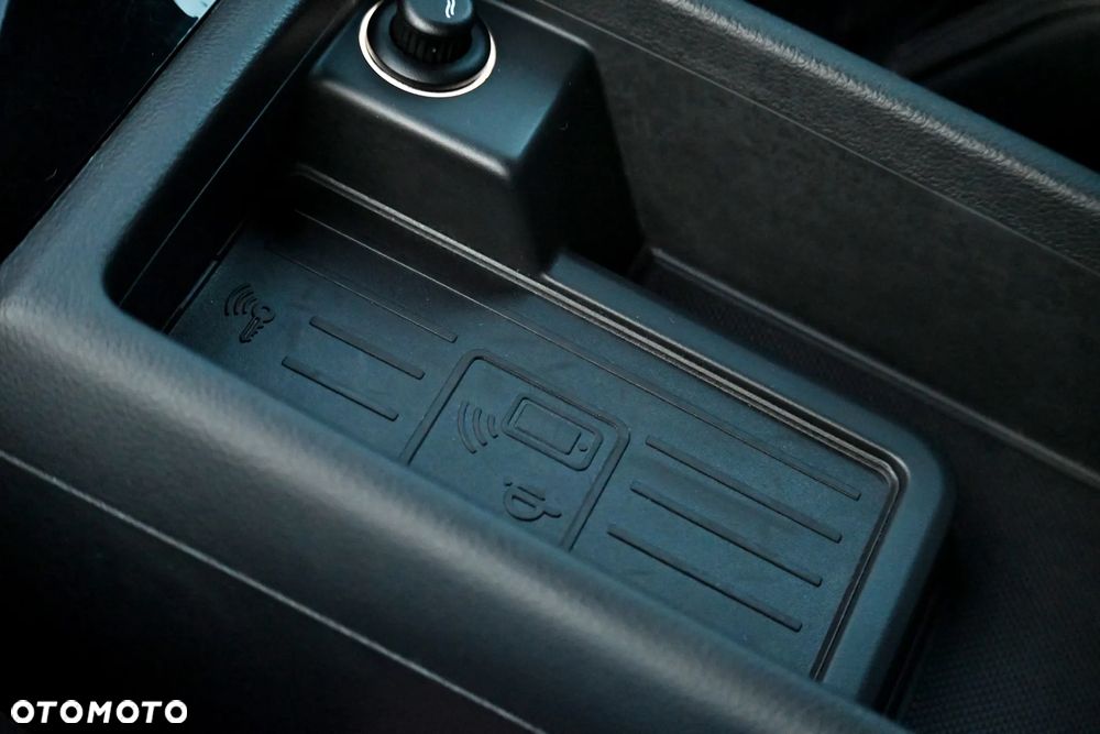 Audi A4 Avant 2.0 TDI ultra S tronic sport - 37