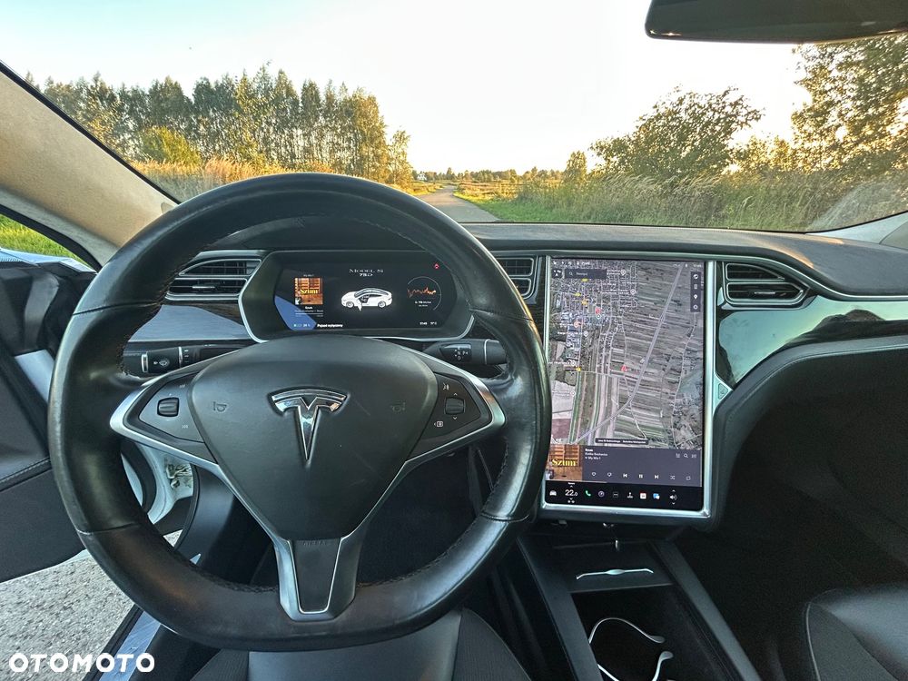 Tesla Model S Long Range Plus - 10