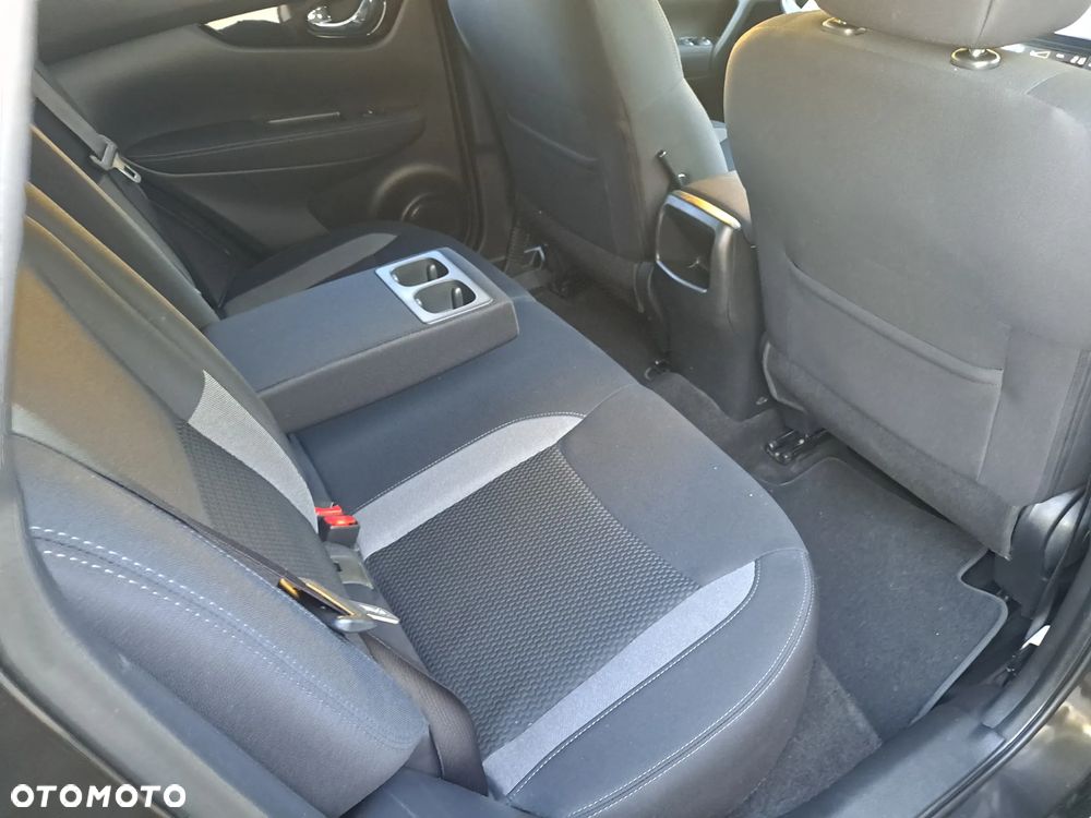 Nissan Qashqai 1.5 dCi Tekna - 12