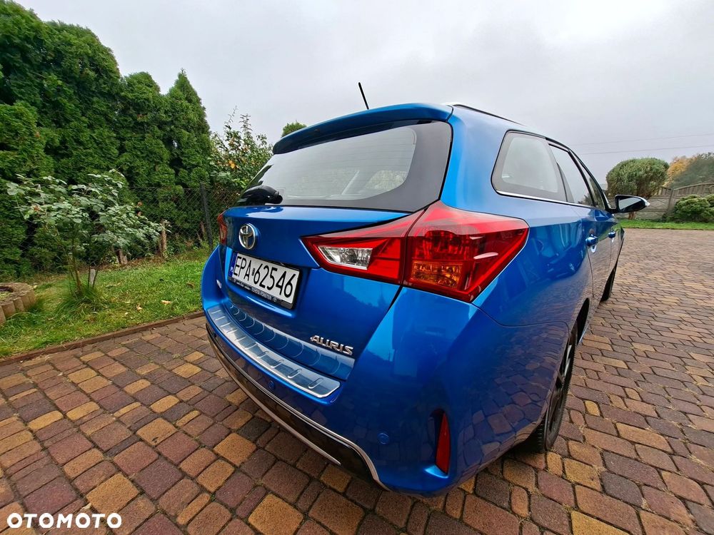 Toyota Auris 1.6 Valvematic Executive - 7