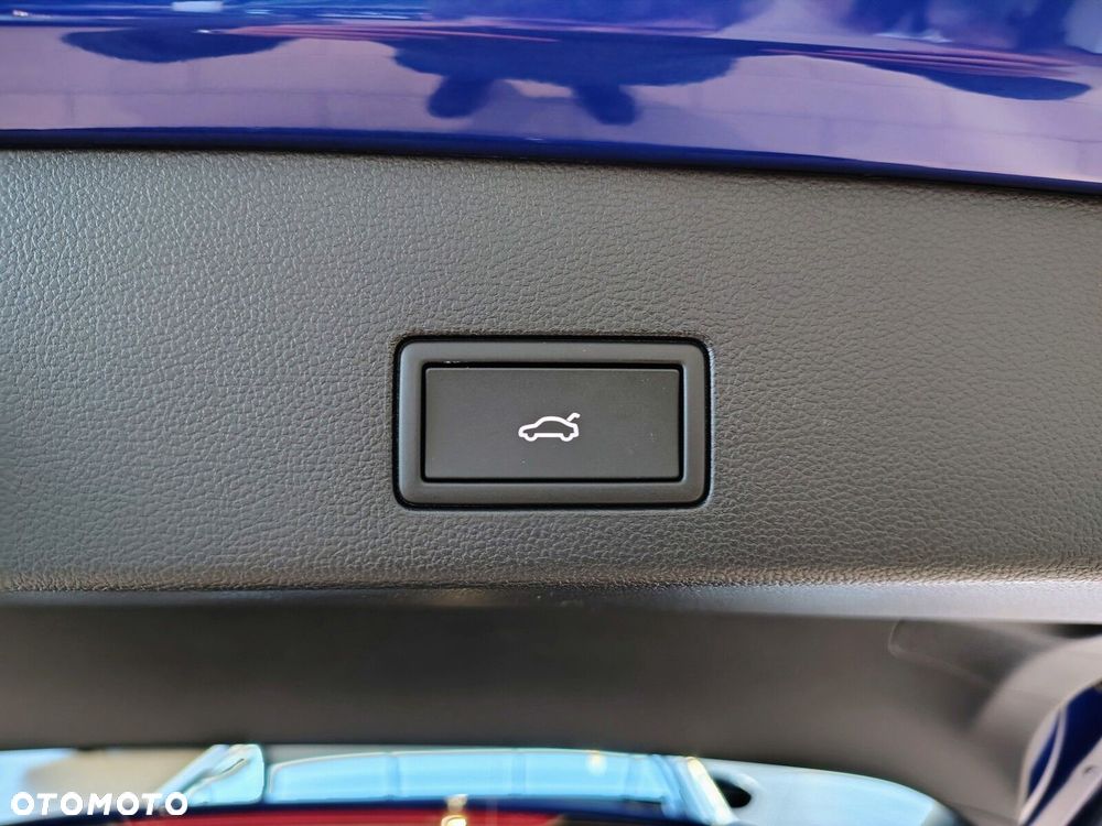 Volkswagen Golf Variant - 14