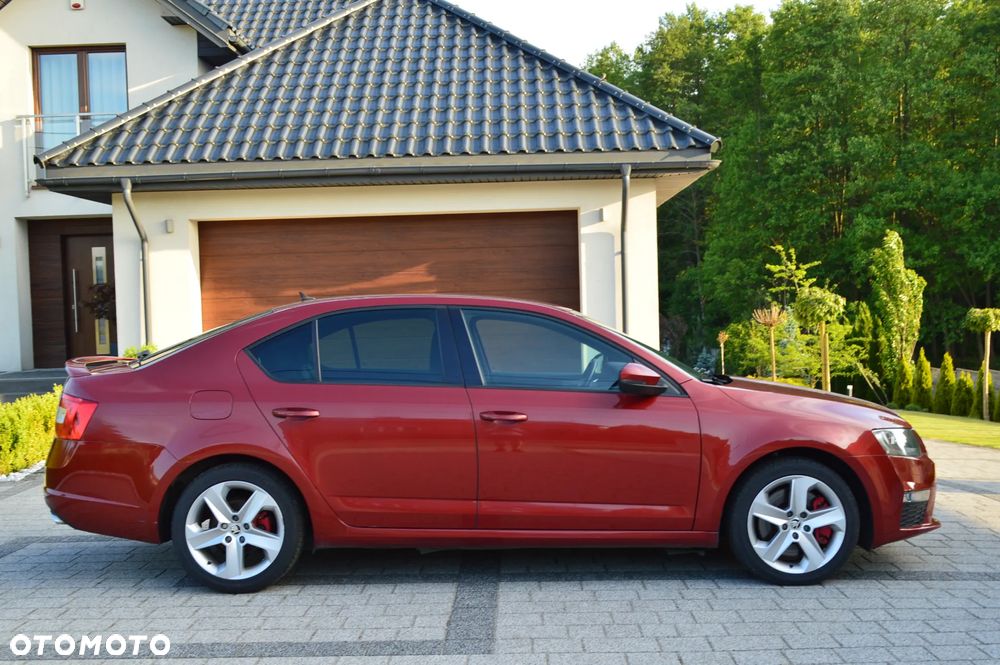 Skoda Octavia 2.0 TDI RS DSG - 12