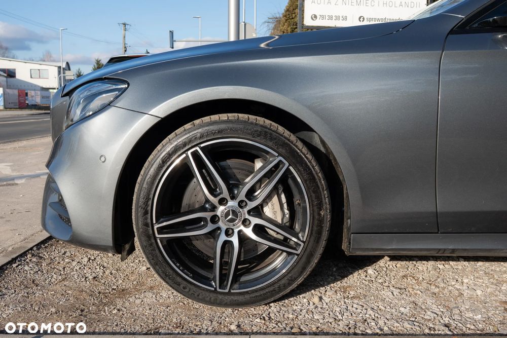 Mercedes-Benz Klasa E 300 de 9G-TRONIC AMG Line - 26