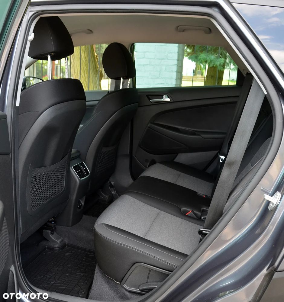 Hyundai Tucson blue 1.6 CRDi 2WD DCT Pure - 10