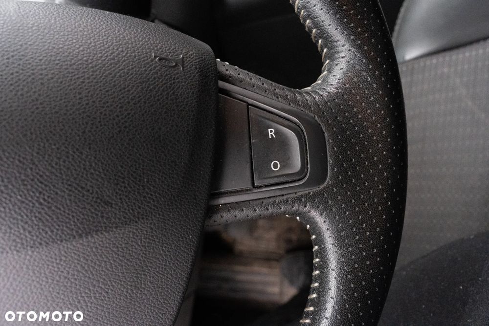 Renault Scenic 1.6 dCi Energy Bose Edition S&S - 11