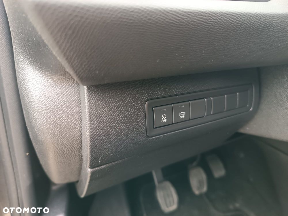 Peugeot 308 BlueHDi FAP 120 Stop & Start Allure - 11