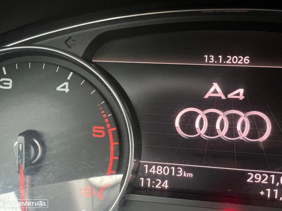 Audi A4 Avant 2.0 TDI Design - 13