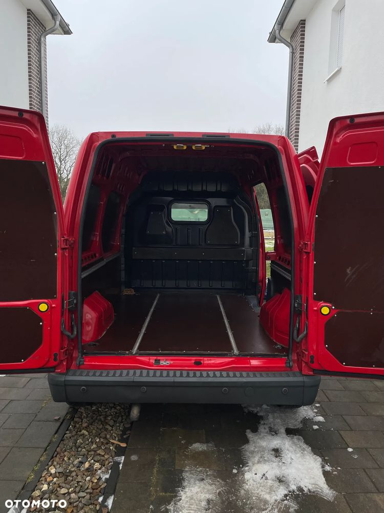 Ford Transit Connect - 8