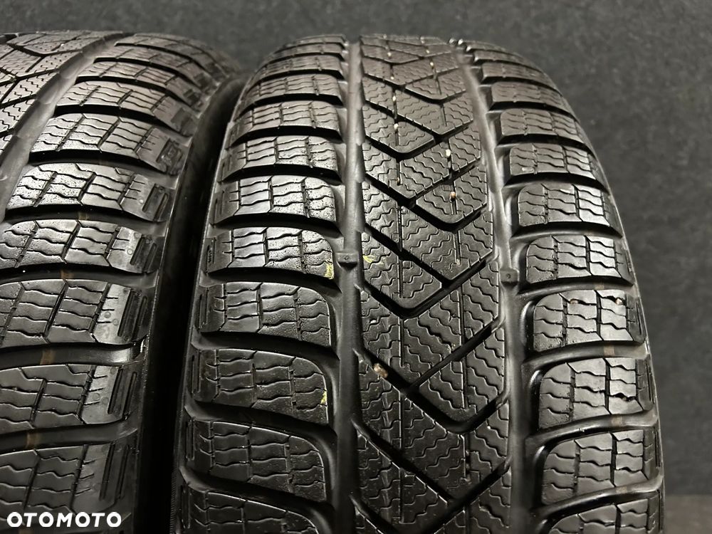 Opony zimowe Pirelli SottoZero 3 SeaInSide 215/60/16 95H 2szt. - 3