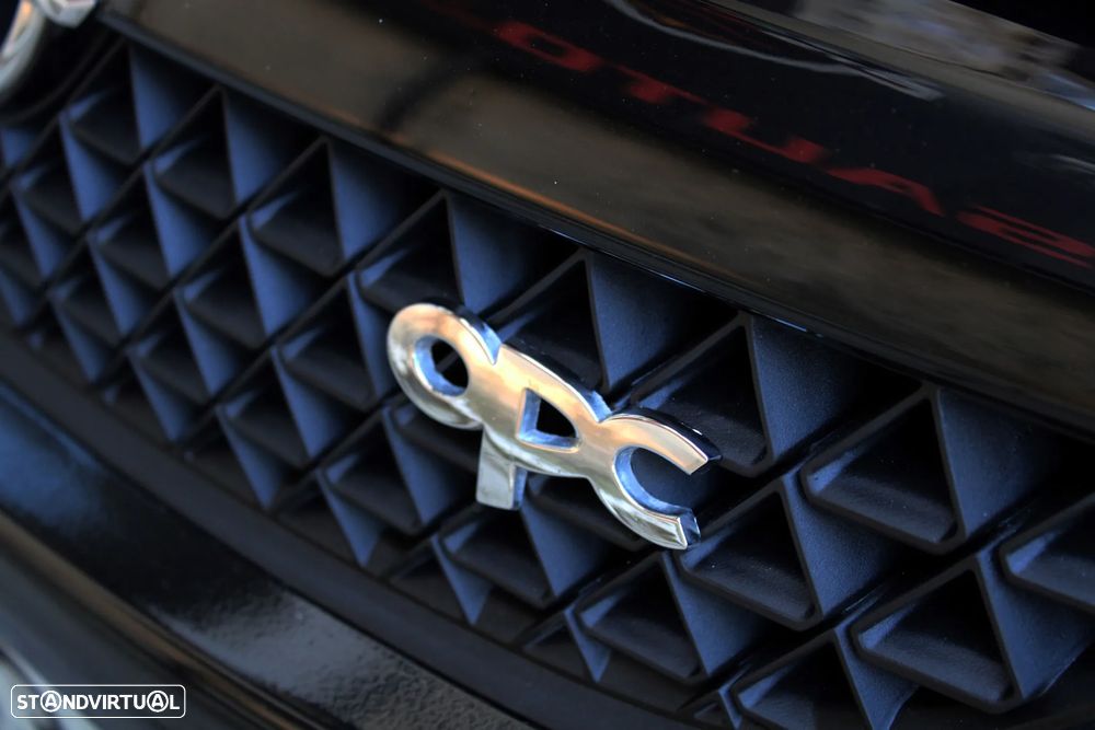 Opel Corsa 1.6 Turbo OPC - 46