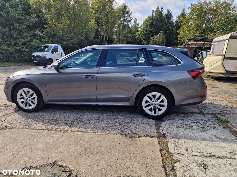 Skoda Octavia 2.0 TDI DSG Style - 5