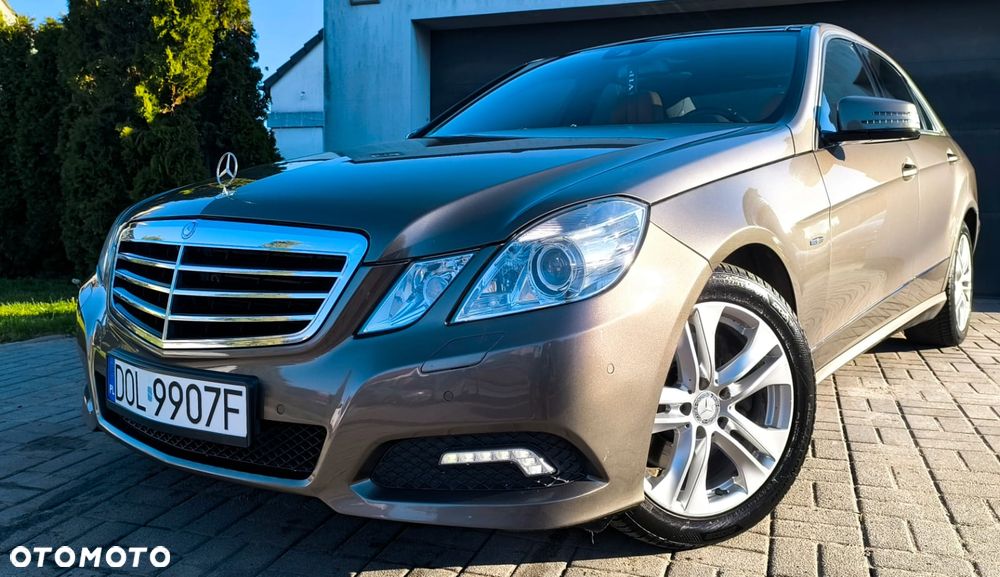 Mercedes-Benz Klasa E 350 CDI BlueEff Avantgarde - 1