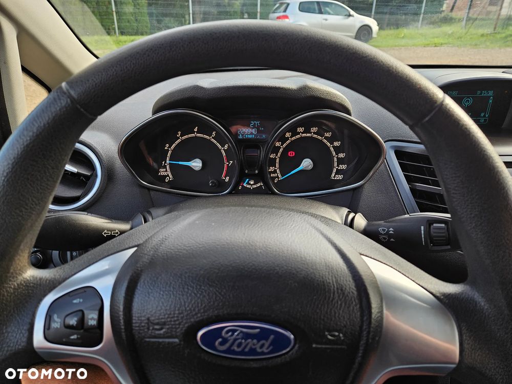Ford Fiesta 1.25 Trend EU5 - 6